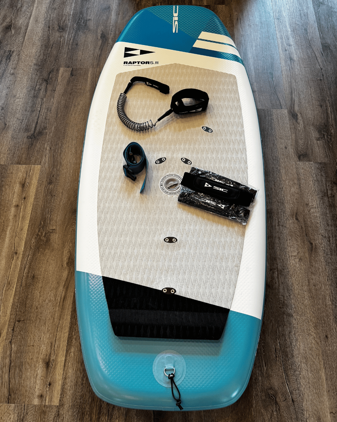 SIC Raptor Air 5'11" Inflatable Wing Foil Board - Travel Ready